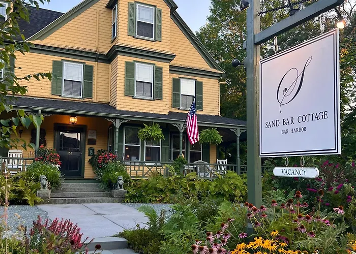 Sand Bar Cottage Inn
